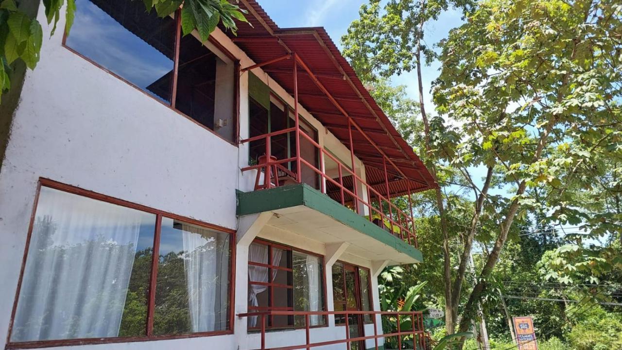 Pura Vida Hostel Manuel Antonio Exterior photo